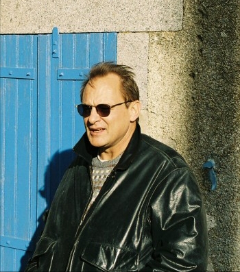 R 1
